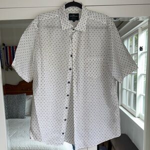 Rodd & Gunn White Linen Shirt with Blue square Dots